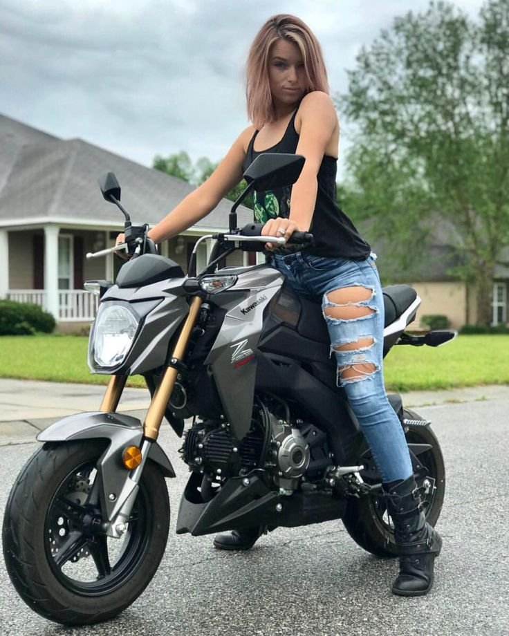 Beautiful girls and bikes in Roseau
