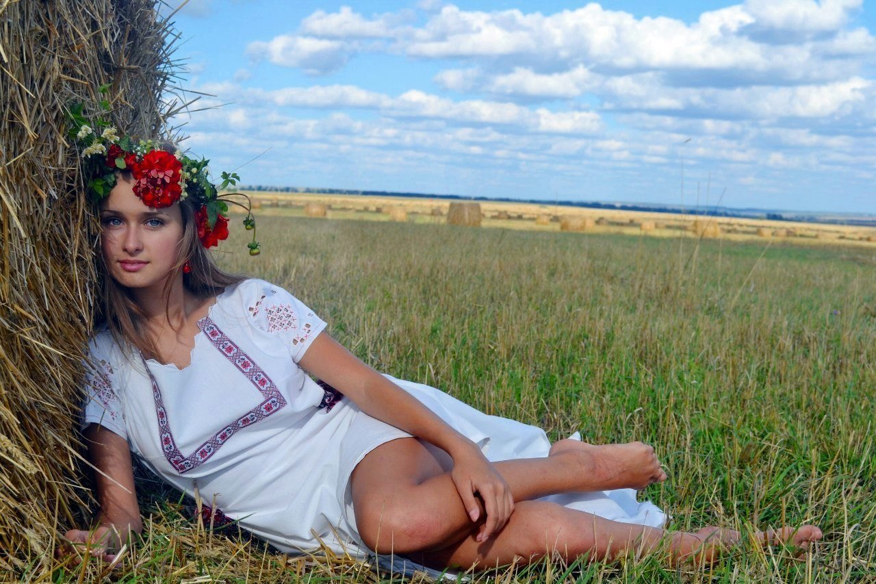 Slavic girls in Roseau