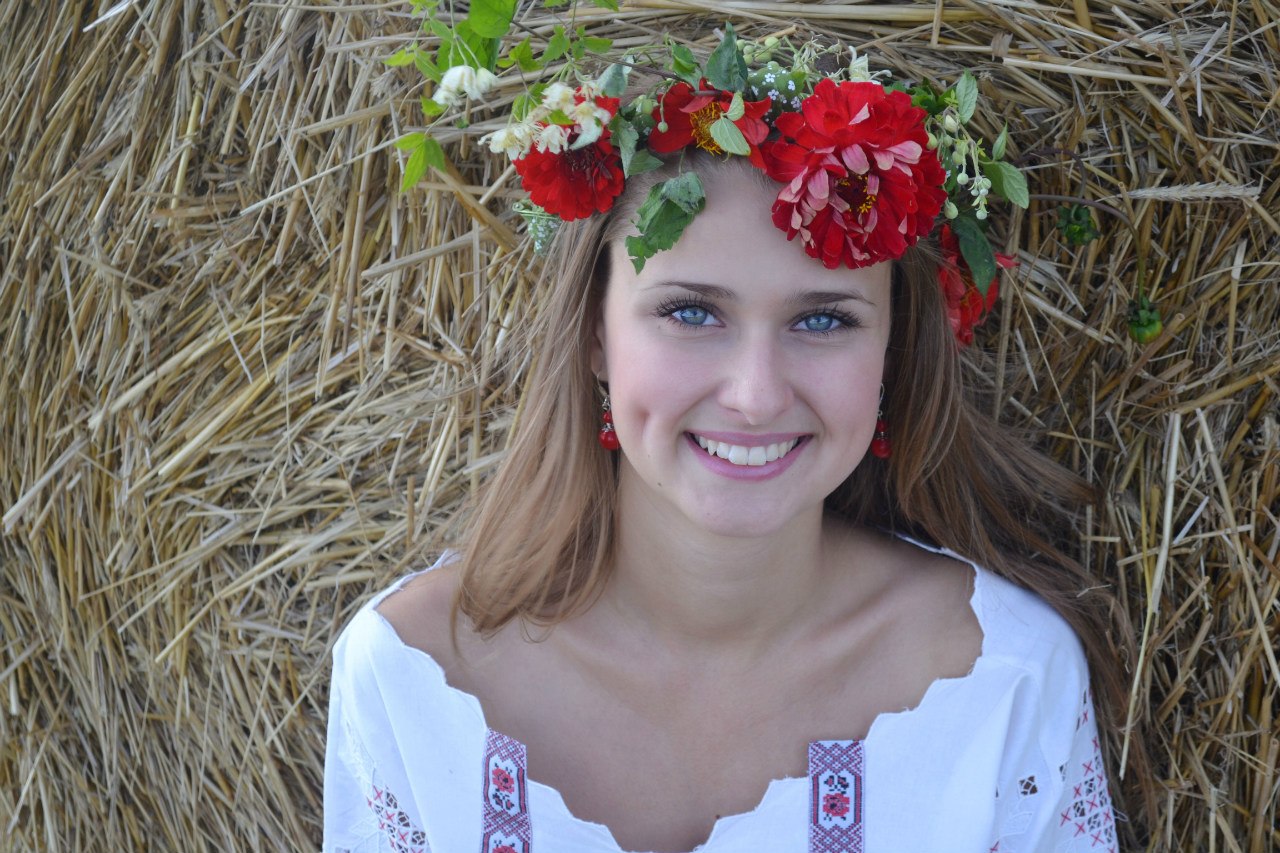 Slavic women in Roseau