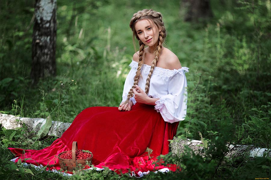 Sexy photo Slavic women in Roseau