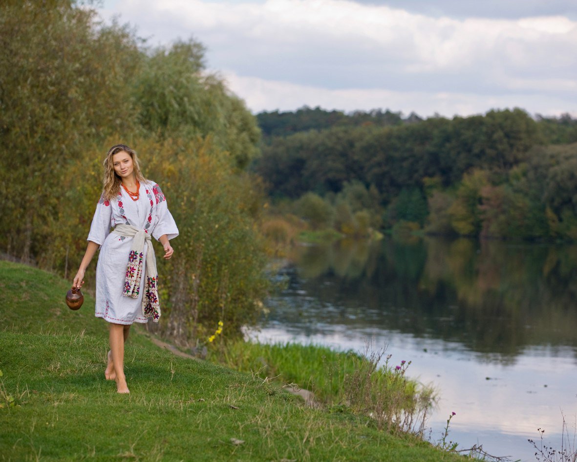 Nude girl Slavic women in Roseau